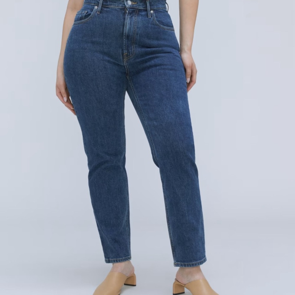 Everlane Way High Curvy Jeans